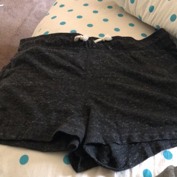 Nike shorts - Picture 2 of 4